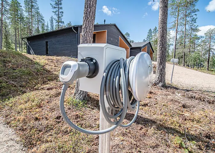 Saaga, Aekaeslompolo, Yllaes 아파트 *